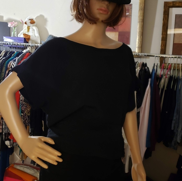 🛍Maeve by Antropologie Short Sleeve Top - Picture 3 of 13